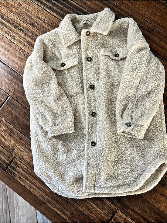 Vigoss Jackets & Blazers - Vigoss Sherpa Crop Jacket - Cream Teddy Jacket